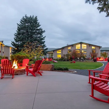 Ramada By Wyndham Spokane Airport Exterior photo