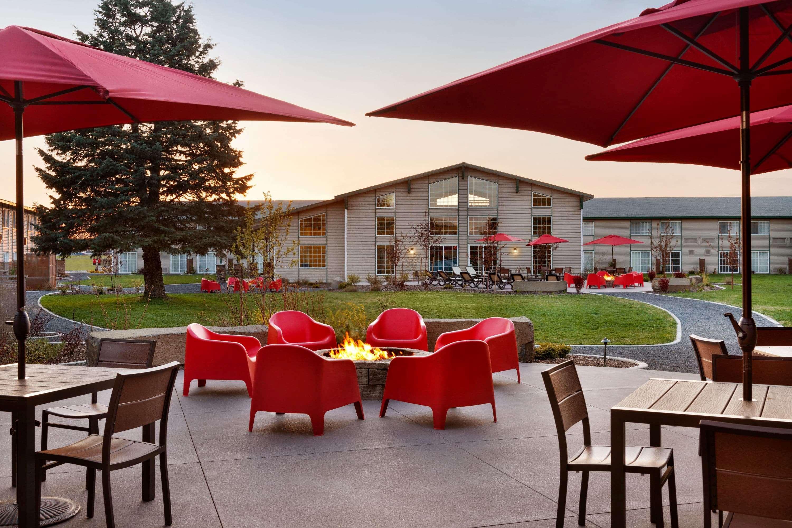 Ramada By Wyndham Airport Hotel Spokane