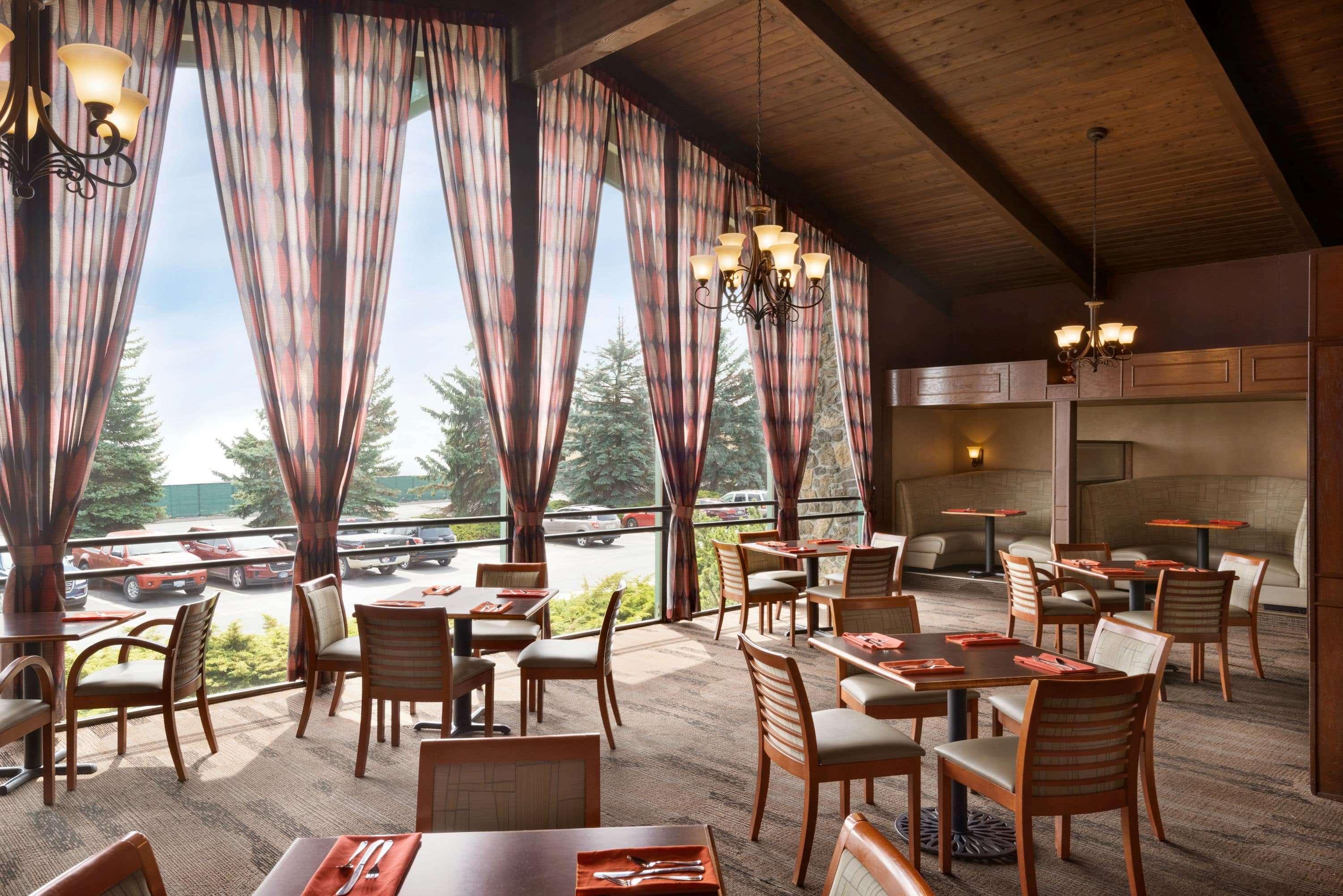 Hotel Ramada By Wyndham Airport