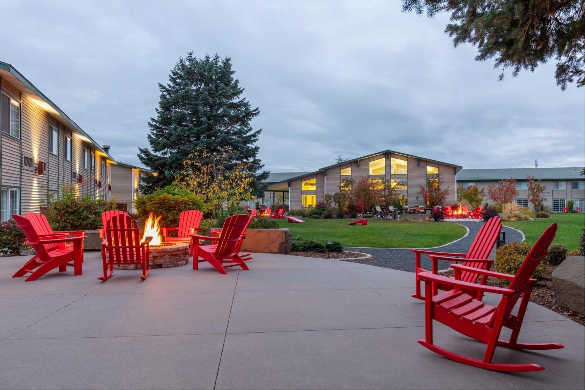 Ramada By Wyndham Airport