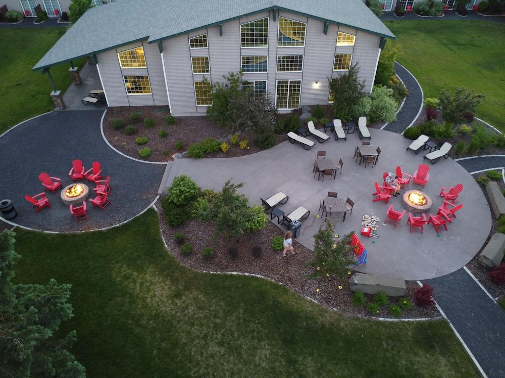 Ramada By Wyndham Airport